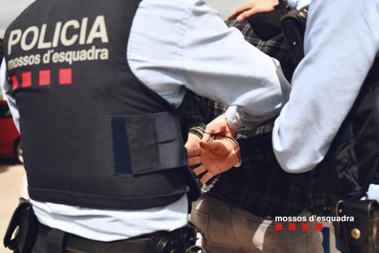 Los Mossos d'Esquadra y la Policía Nacional detienen a otras tres personas presuntamente relacionadas con el asesinato de la trabajadora de un bingo de Tortosa