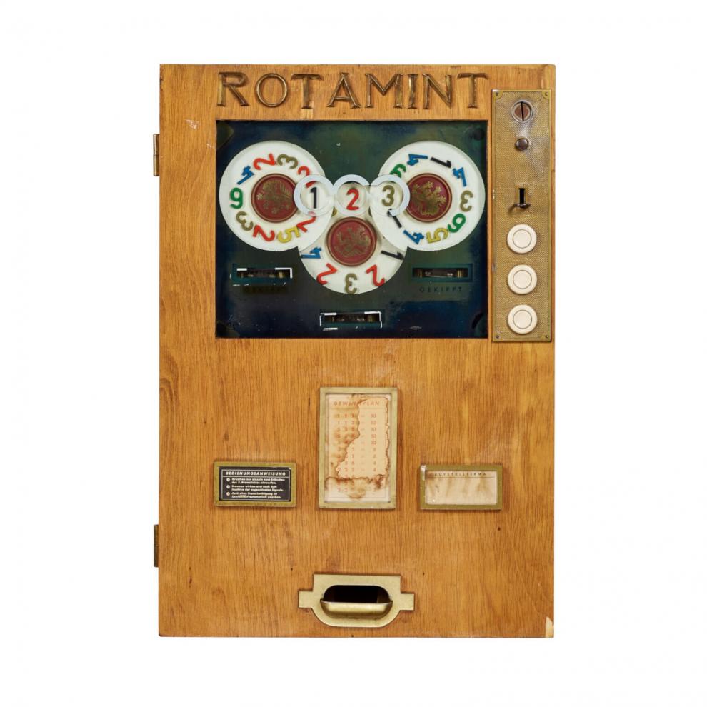 Así eran las primeras máquinas de juego ROTAMINT de NOVOMATIC
