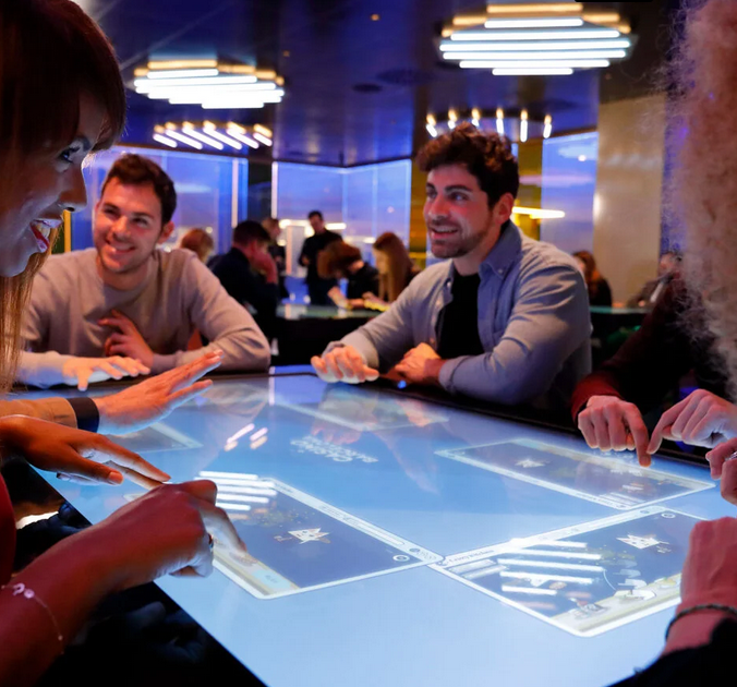 El Casino Barcelona presenta un nuevo formato de ocio: Un concurso por equipos con presentador, pantalla LED y numerosas pruebas