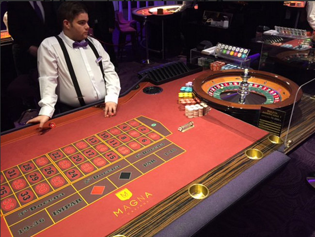 Craps conditional probability Craps table wall height