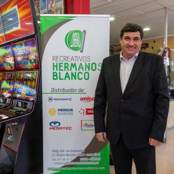 PRIMERAS IMÁGENES DE LA JORNADA DE RECREATIVOS BLANCO HOY EN CÓRDOBA