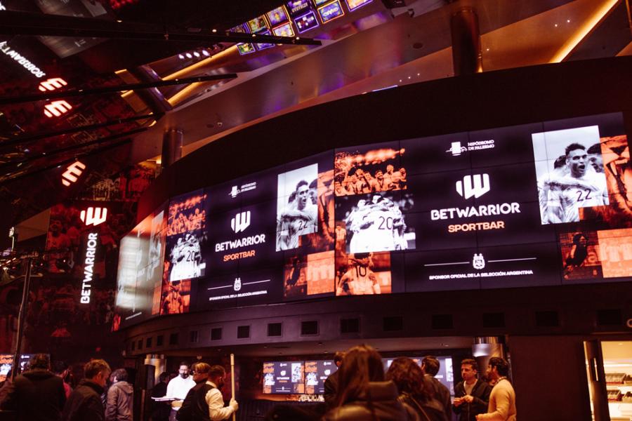 El Hipódromo de Palermo inaugura el SportBar más grande de Latinoamérica de la mano de Betwarrior: FOTOS Y VÍDEO