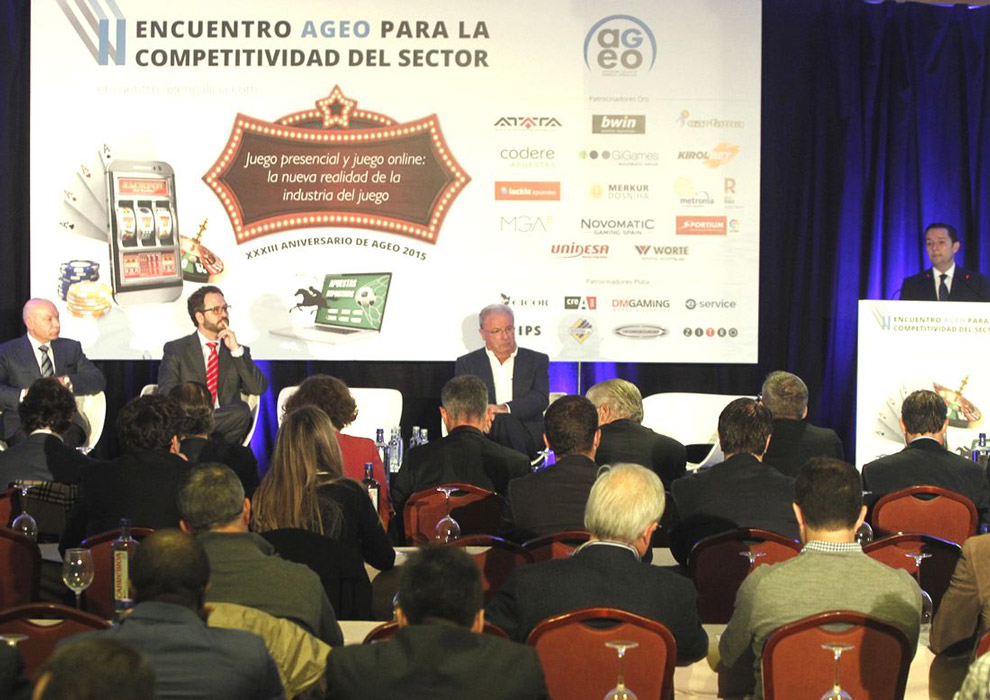 Autoridades y medios de comunicación de Galicia se vuelcan con el III Encuentro AGEO