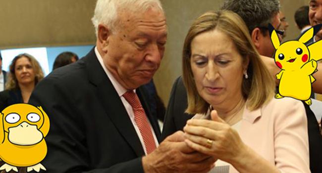 Los memes con políticos no cesan, ahora hemos pillado a una... 