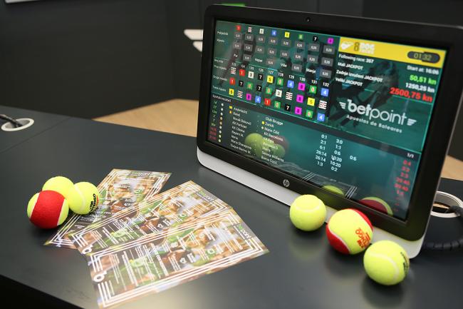 FOTOS EXCLUSIVAS DE INFOPLAY: BetPoint se presentó ayer con un éxito total de Convocatoria