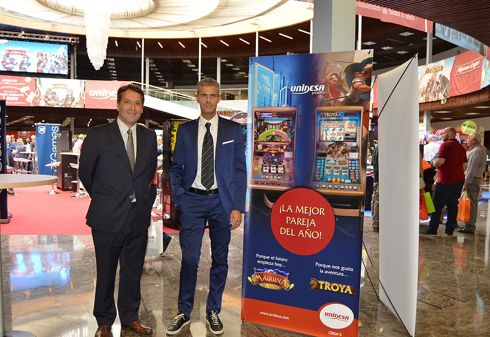 Unidesa engalana la Feria Andaluza con un gran despliegue de su promoción especial "Cheque Regalo de 1.500€"