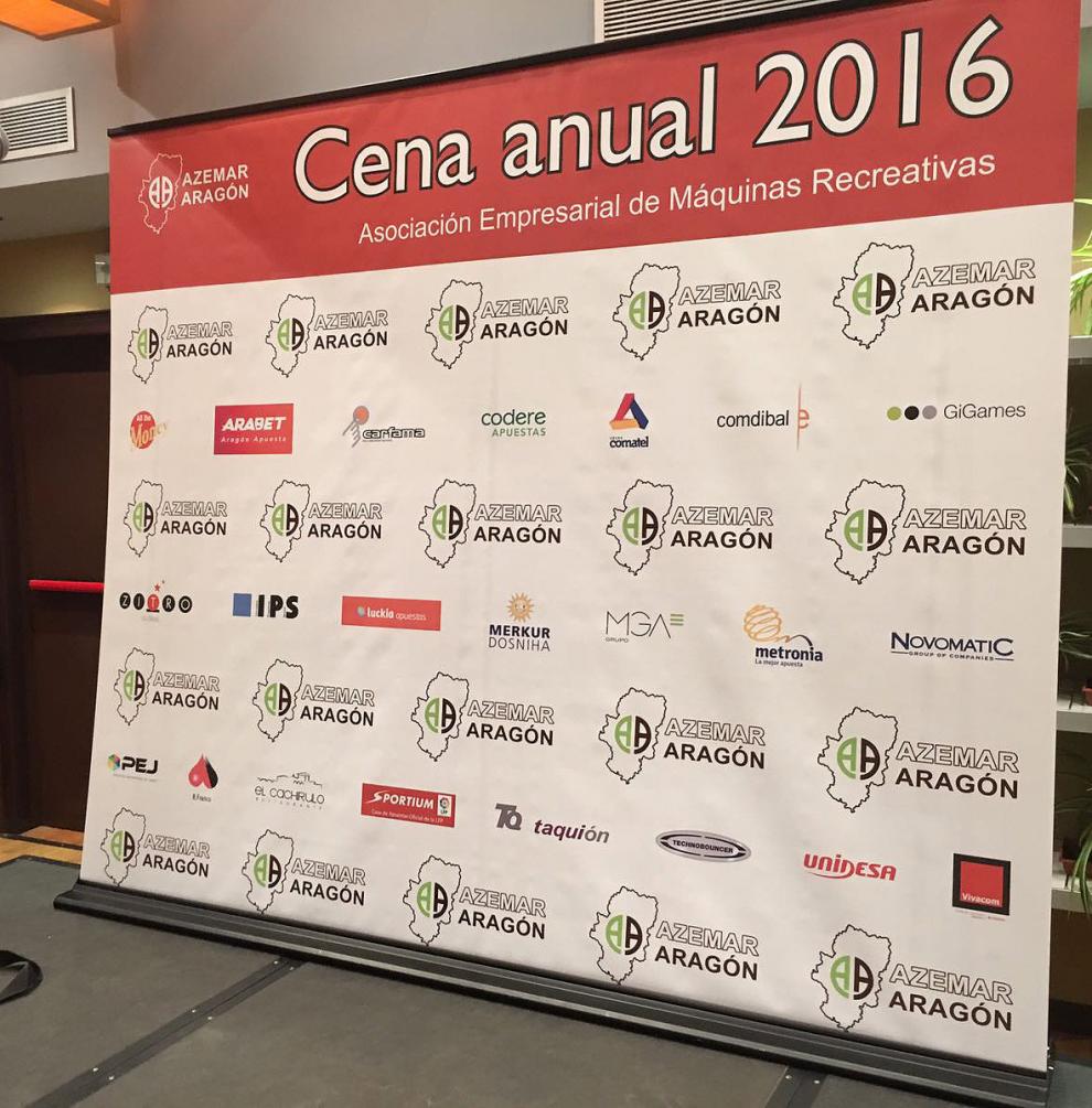 P.E.J., IPS, Luckia, Merkur Dosniha, MGA, Metronia, Novomatic y Zitro en la tradicional Cena de AZEMAR