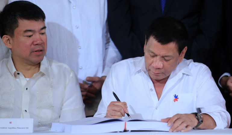 El Presidente de Filipinas ordena el cierre de todas las casas de apuestas por Internet
