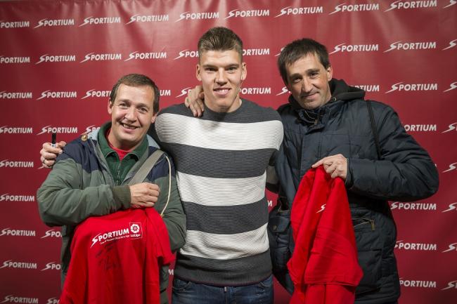 Sportium presenta su nuevo acuerdo con el Real Valladolid con la presencia de Isaac Becerra