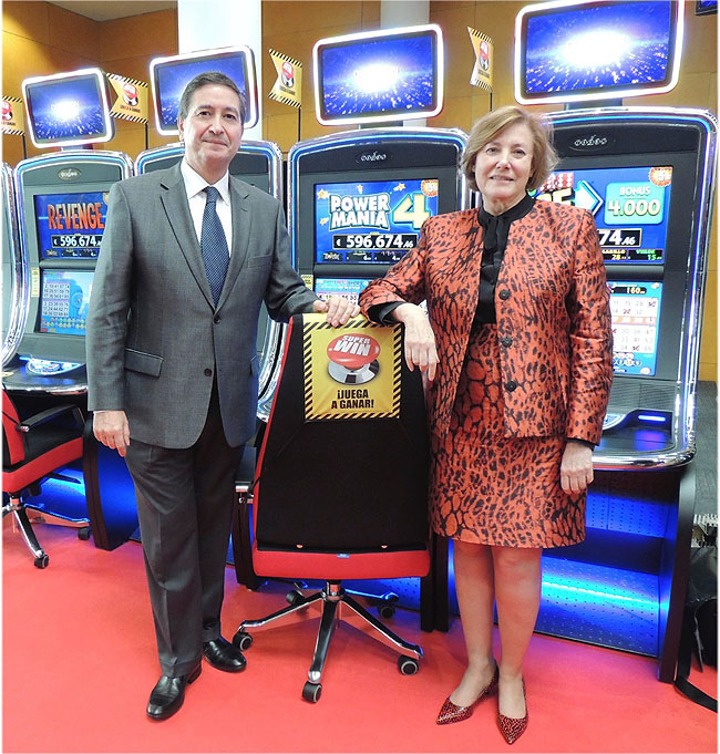 ZITRO acude con Blackwave a su cita con los Salones