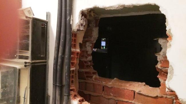 Butrón de película en Talavera para robar en un local de Apuestas