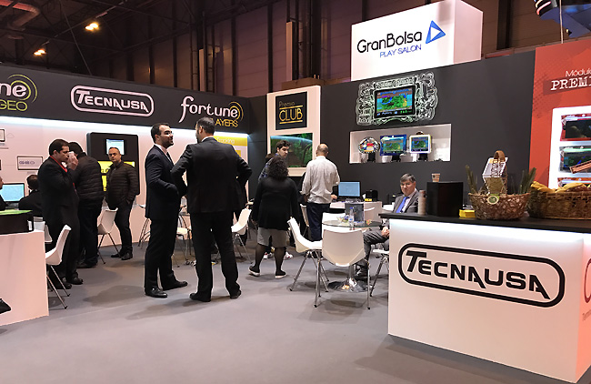 TECNAUSA: Gran Bolsa Play y Geo-Line, innovación para la empresa Operadora en la Feria de Madrid