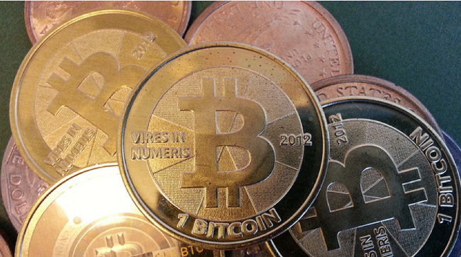 Reflexiones ahora que el bitcoin supera la barrera de los 2.300$: ¿Hizo bien la Industria al no adoptar la criptomoneda?