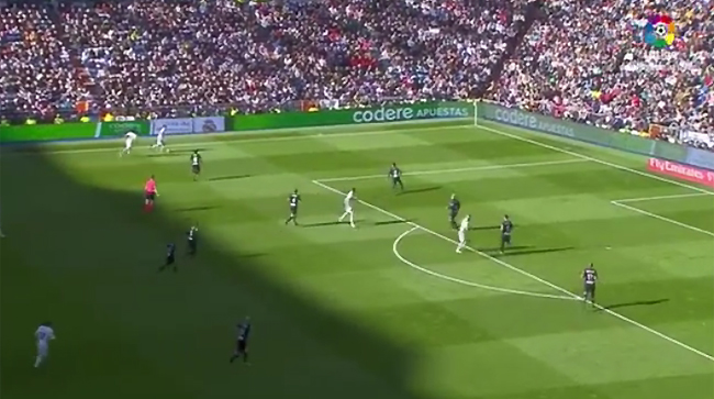 ESPECTACULAR VÍDEO para ver cómo rentabiliza CODERE su espacio publicitario en cada partido
