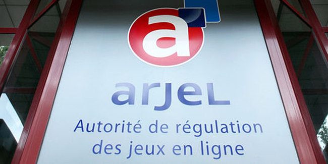 POKER ONLINE: el 50% de los usuarios franceses juega en salas ".com"