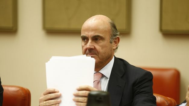 De Guindos se muestra desafiante: 