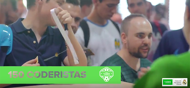 GRAN VÍDEO: Los "CODERISTAS" se emocionan en el Bernabéu