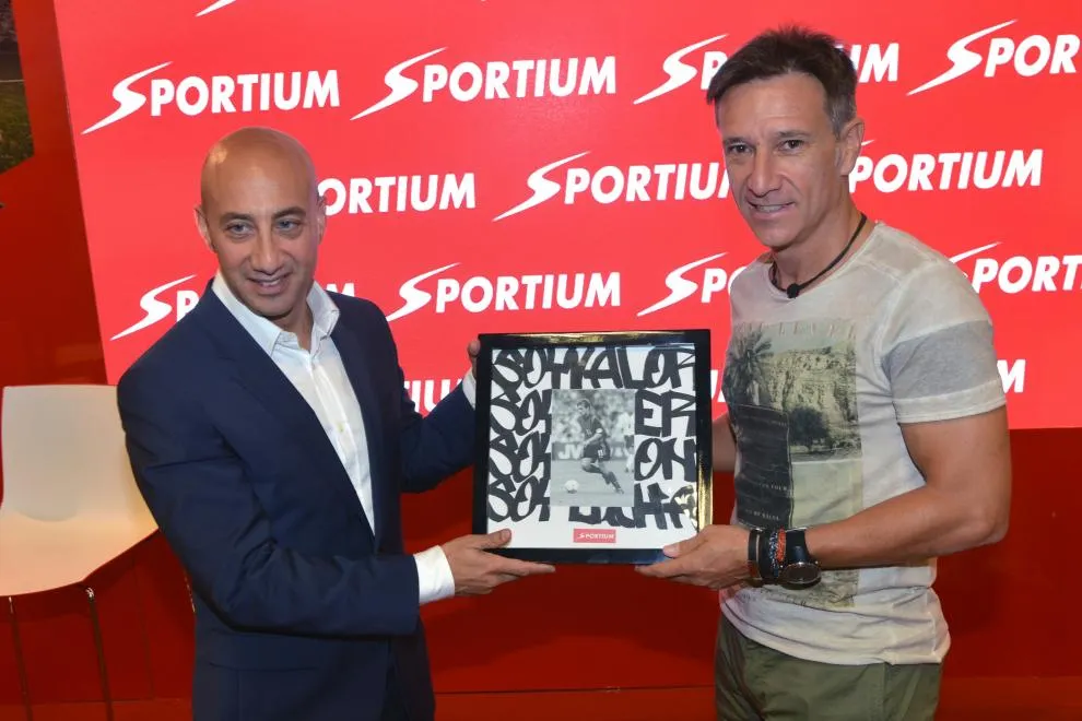 Sportium lanza dos nuevos vídeos con el ex bético Alfonso Pérez