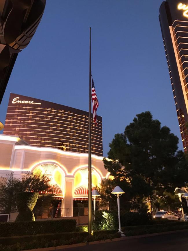 La crónica en directo desde Las Vegas de Diego Naranjo, del Grupo Vid, horas después del tiroteo