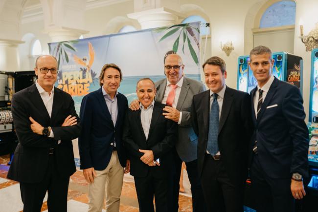 4.000 Unidades vendidas y… SUBIENDO! Vean la galería de FOTOS de La Perla del Caribe Deluxe en Gran Canaria