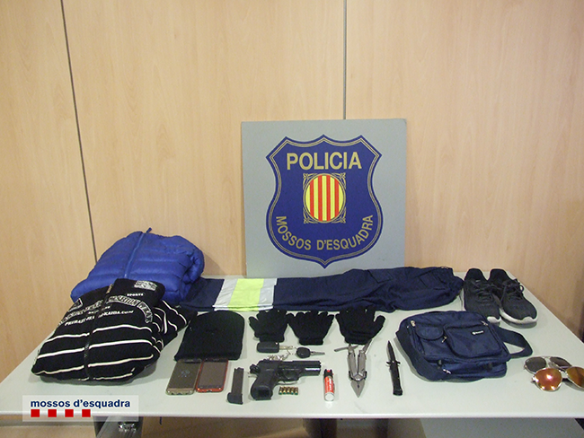 El Cap de la Unitat Central de Joc i Espectacles informa de la detención y prisión de los responsables de importantes atracos a Salones en Cataluña