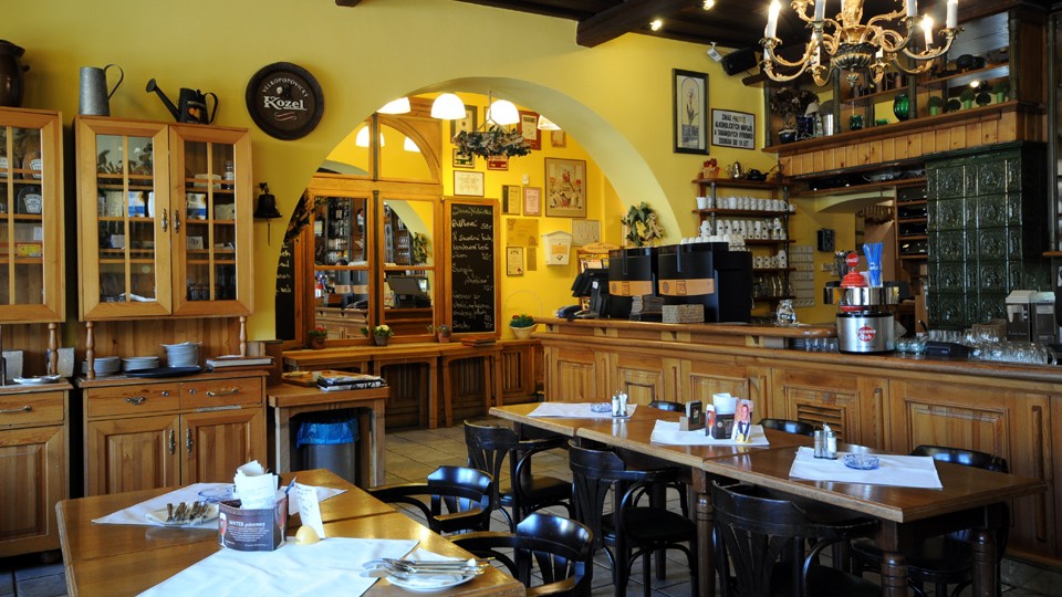 Diputados checos piden que se vuelva a fumar en Bares y Restaurantes