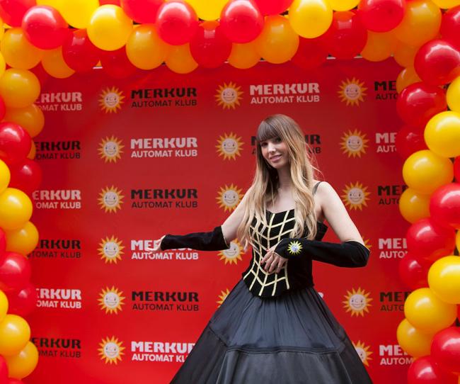 Merkur abre su primer Salon en Madrid con la nueva M-Box y la Cash Recycler de GeWeTe: 
VER GALERÍA DE FOTOS EXCLUSIVA