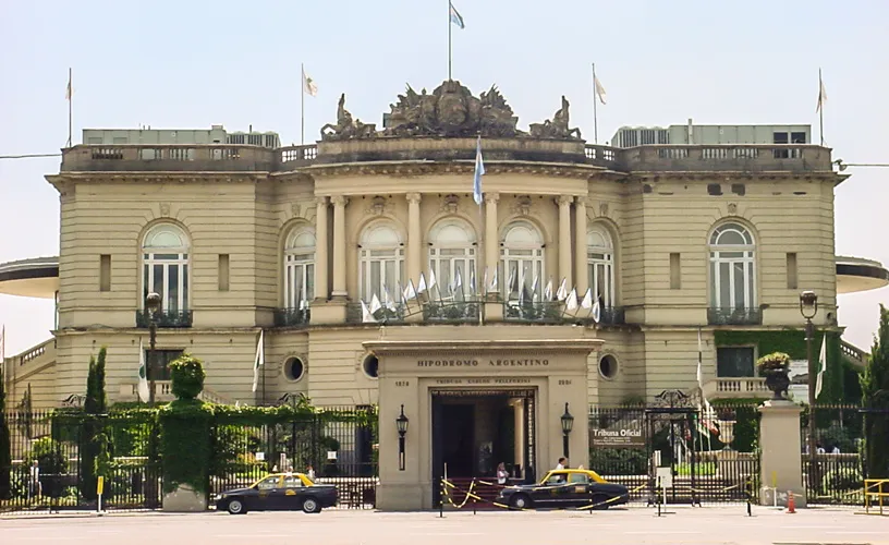 Novomatic, Aristocrat, IGT, Konami y Alfastreet, entre los patrocinadores de caballos en el Hipódromo Argentino de Palermo