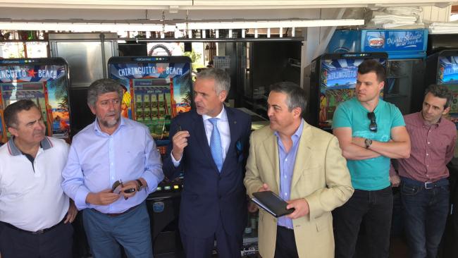 GALERÍA DE FOTOS de la presentación de Chiringuito Beach de GiGames en Málaga y Sevilla
