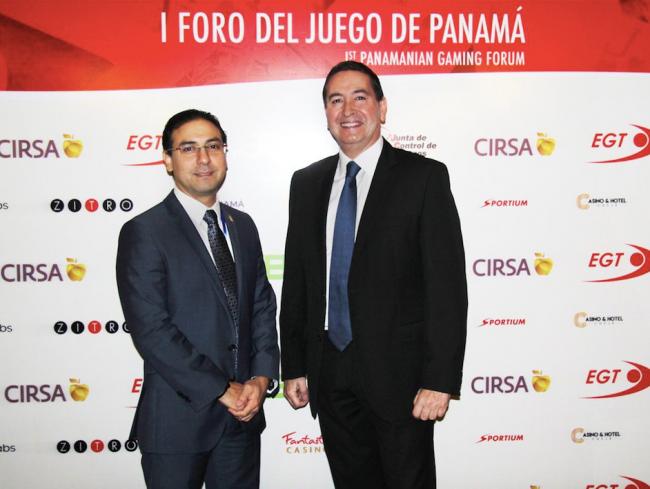 Sebastian Salat expone su visión de las Slots Online en el I Foro de Juego de Panamá 