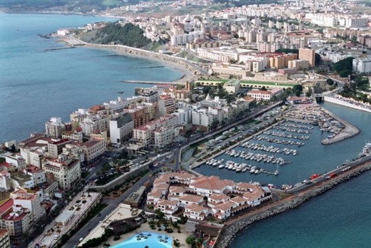 BAJA un 50% la tasa de Máquina B en Cueta y Melilla