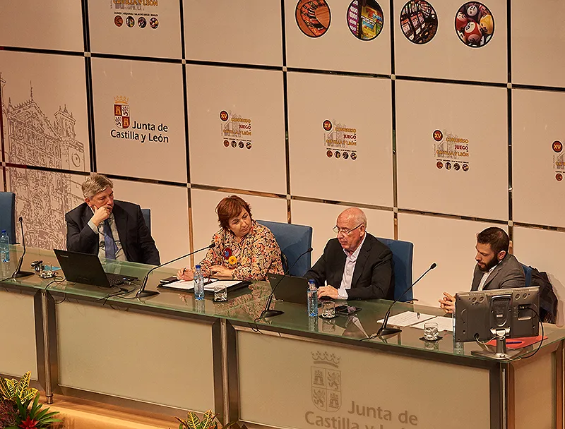 La convergencia entre el juego online y el presencial, clave en el futuro perfil del cliente
