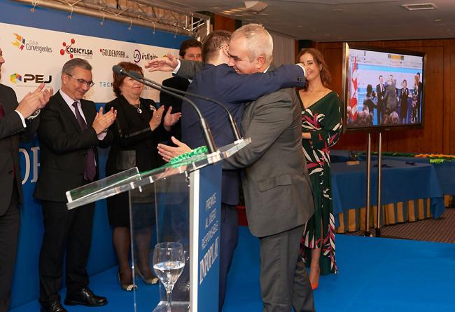 TODAS LAS FOTOS DE LA CEREMONIA DE ENTREGA DE LOS II PREMIOS AL JUEGO RESPONSABLE