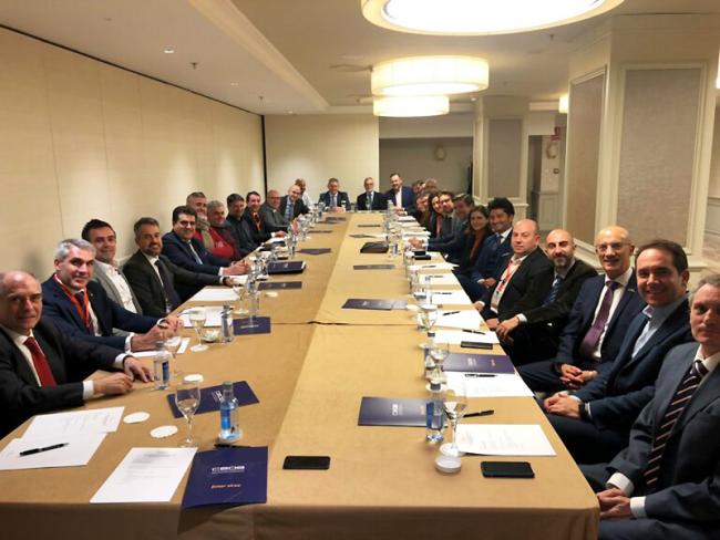 Club de Convergentes celebra su reunión trimestral con la asistencia de Javier Calderón, Director de Organizaciones y Empresas de CEOE