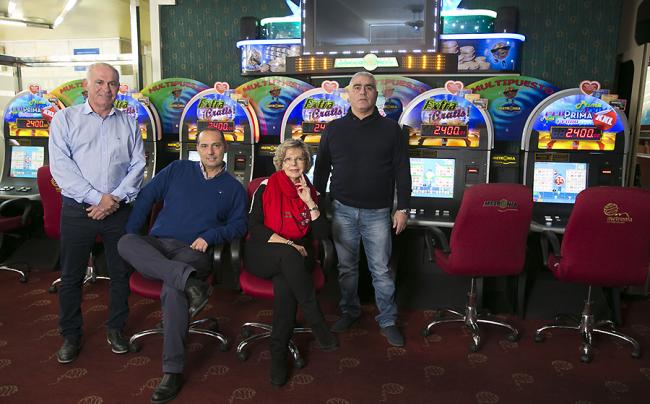 GALERÍA DE FOTOS
JAVIER ALEMÁN 
Y 
BENEDICTA ALVÁREZ  
en el BINGO GETAFE