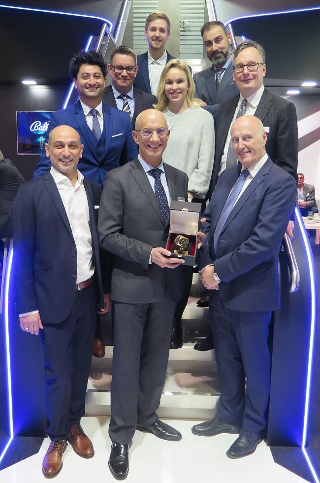 Luigi Limido recibe el premio Golden Dice Award por sus innovadores éxitos