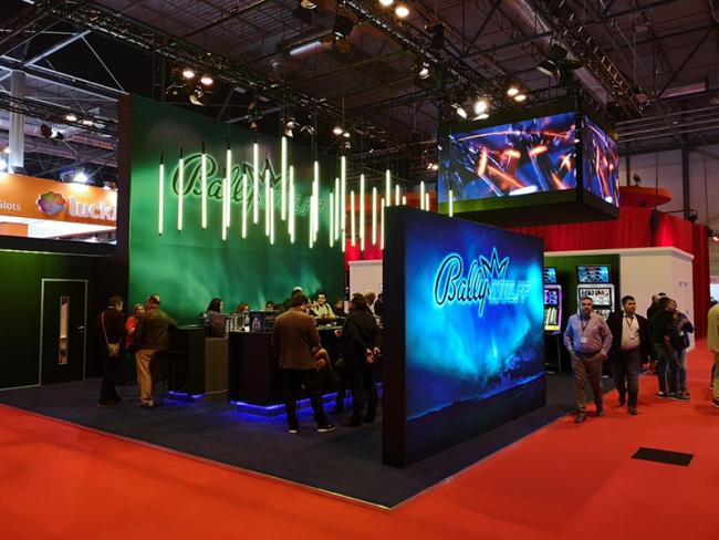 Así destacó BALLY WULFF en Madrid