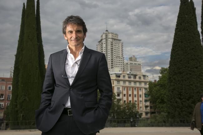 PRÓXIMAMENTE... 
EL PRESIDENTE CARLOS DUELO, EN INFOPLAY