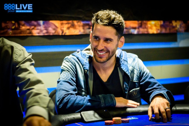 ¡Los futbolistas profesionales también juegan a poker en Casino Barcelona!