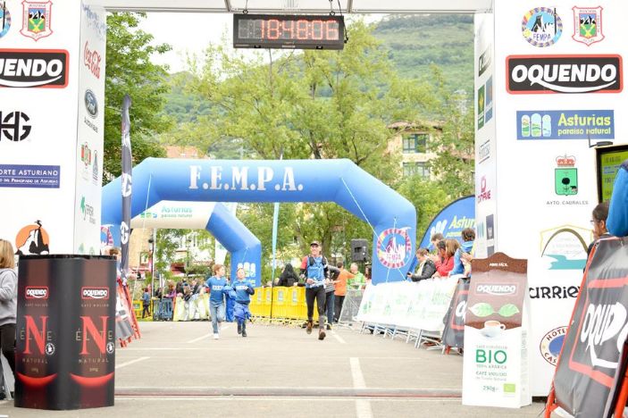 El Grupo Díaz Carbajosa con HERDICASA atraviesa los Picos de Europa