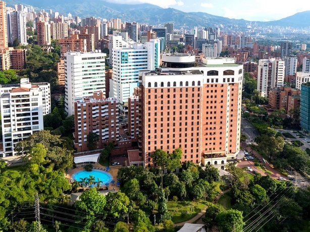 HOTEL DANN CARLTON