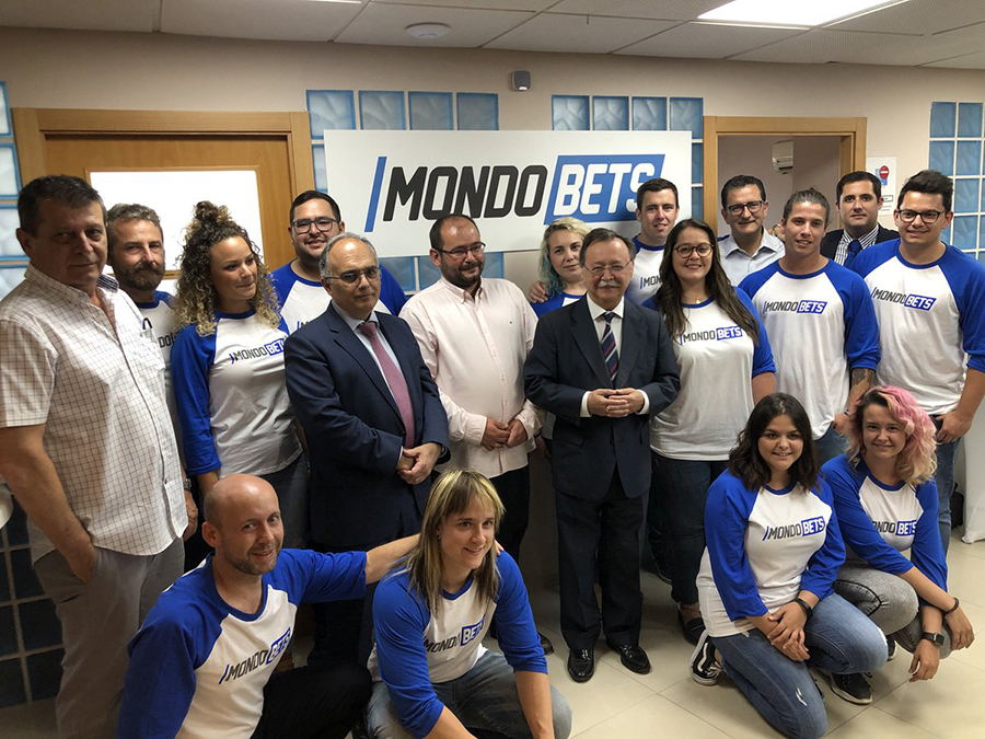 La alegría de la creación de empleo en Ceuta gracias a la Industria del Juego