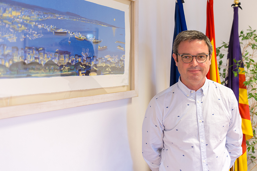 Las aficiones, los gustos, las lecturas de Miquel Piñol, el nuevo director de Comercio y Juego de Baleares