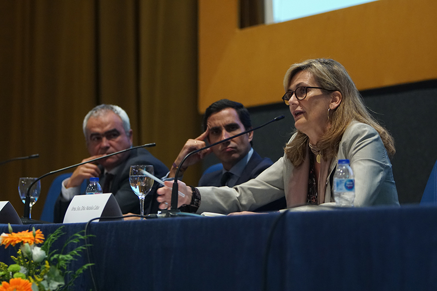 Natàlia Caba i Serra resalta ante los congresistas el gran trabajo de COFAR y su Programa de Acreditación de Juego Responsable en Hostelería