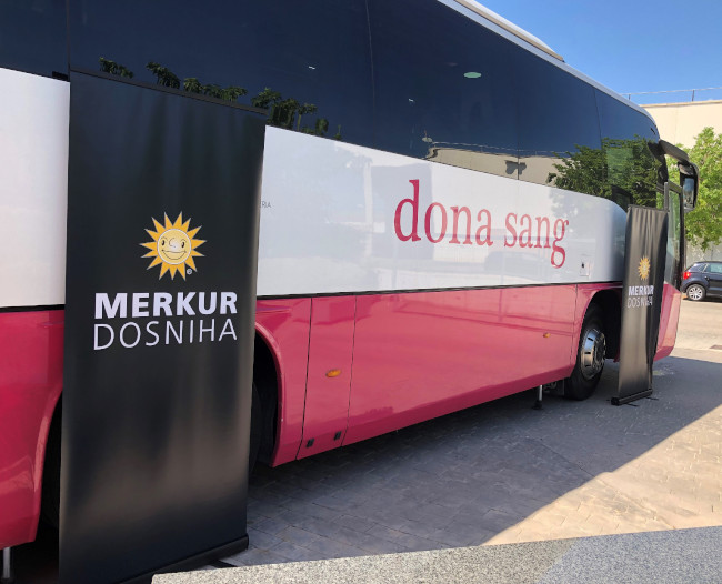 Apoyo masivo de los empleados de Merkur Dosniha a una campaña de donación de sangre