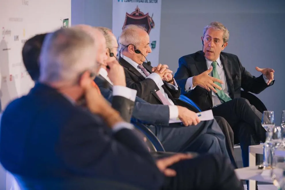 Conclusión de la mesa La Ley del juego de Galicia y el sector presencial: 'La opinión pública no puede regular, porque ve una especie de realidad aumentada'