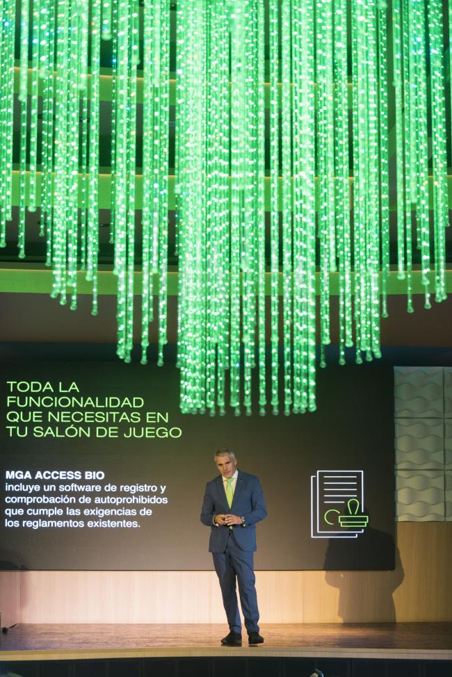 ESPECTACULAR...FOTOS de la EXTRAORDINARIA PRESENTACIÓN del CONTROL DE ACCESO DE MGA EN MADRID