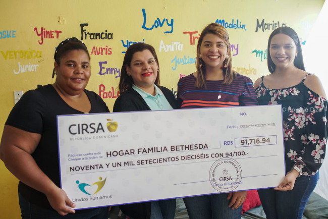 Grupo CIRSA en República Dominicana da un donativo a Hogar Familia Bethesda 

 
