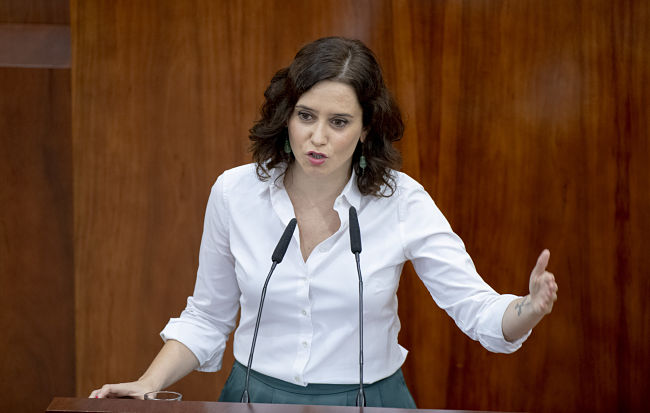 Ayuso anuncia la suspensión de la apertura de nuevas casas de apuestas
 