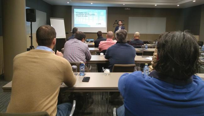 IPS conquista Sevilla con sus jornadas sobre la gestión de salas de juego (FOTOS)